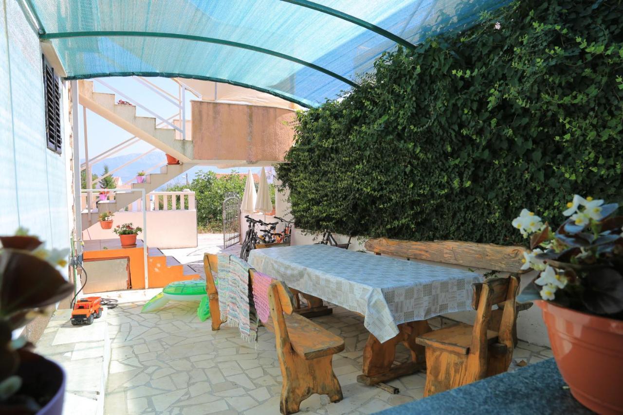 Apartments By The Sea Slatine, Ciovo - 16131 Экстерьер фото