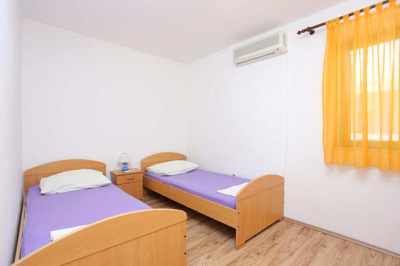 Apartments By The Sea Slatine, Ciovo - 16131 Экстерьер фото