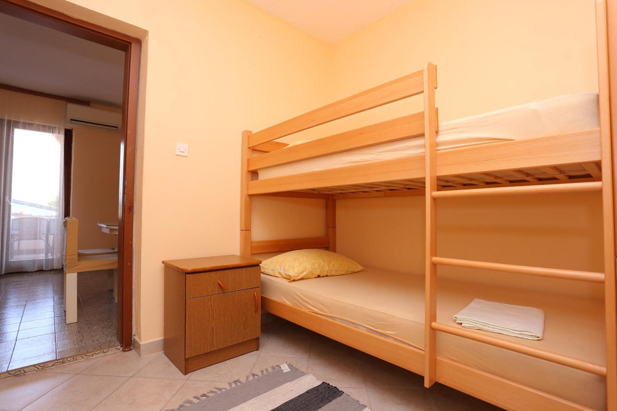 Apartments By The Sea Slatine, Ciovo - 16131 Номер фото